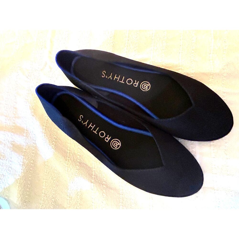 Rothy's The Point Shoes in Black size 7.5
